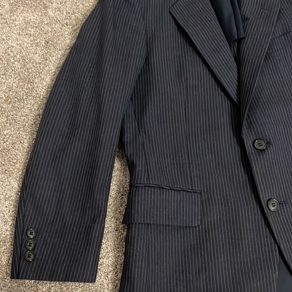 Takashimaya Japanese three piece blue pinstripe wool suit. Fits a size 8. - Picture 8 of 9